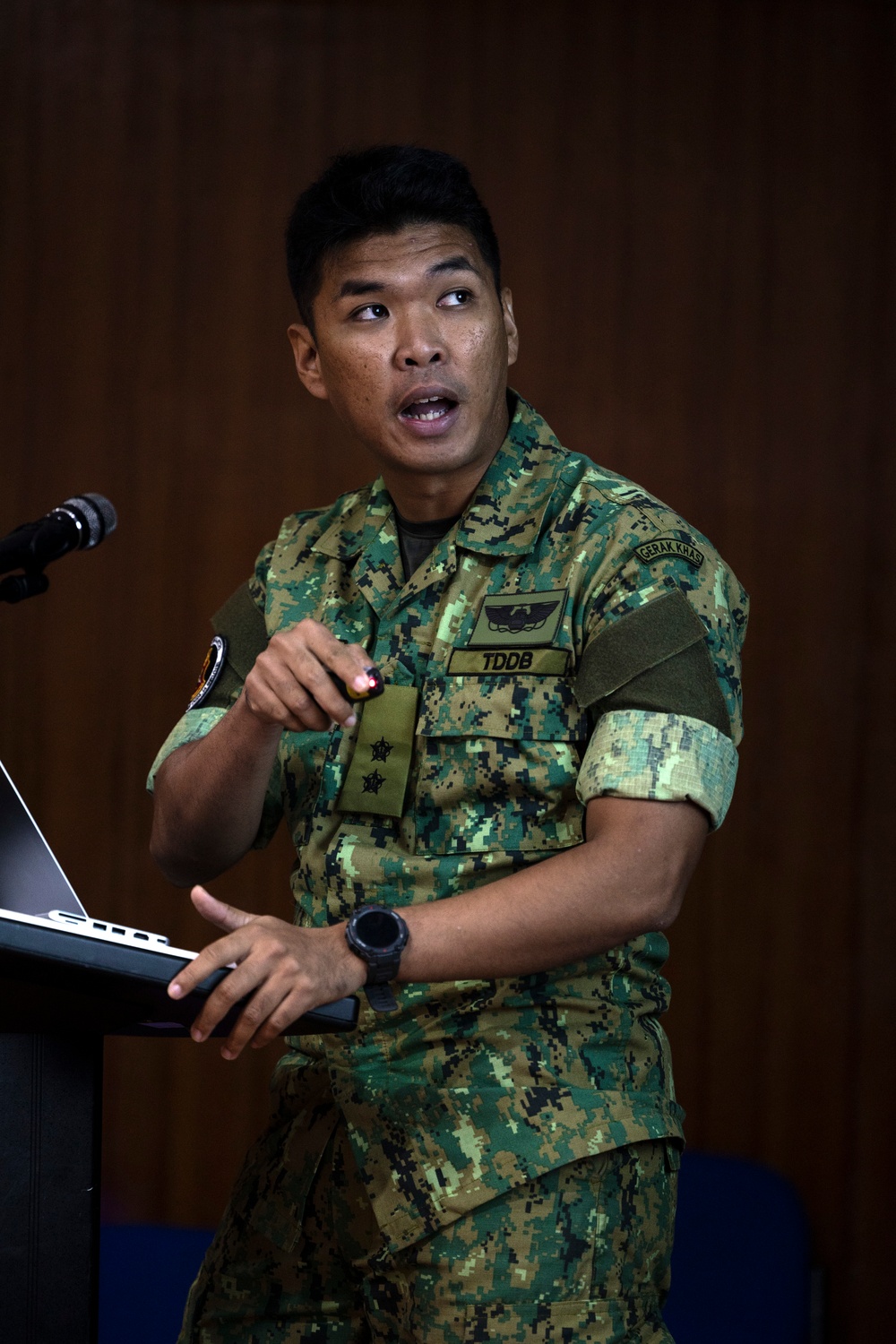 CARAT Brunei 2022 close target reconnaissance