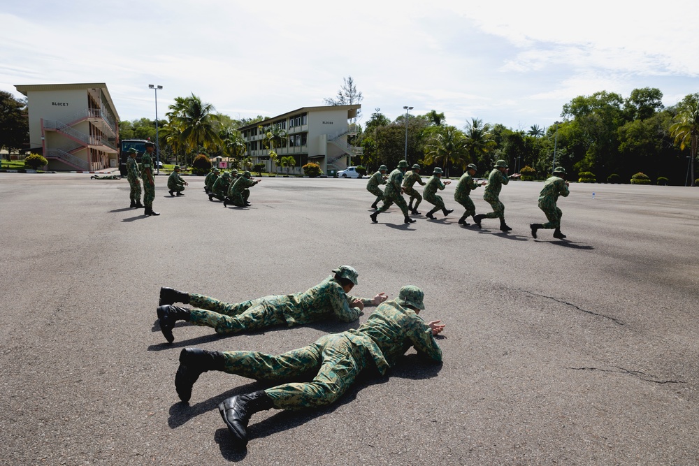 CARAT Brunei 2022 close target reconnaissance