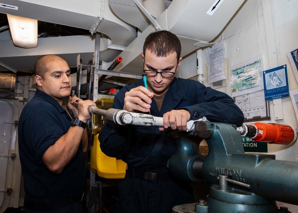 Daily operations aboard USS George H.W. Bush (CVN 77)