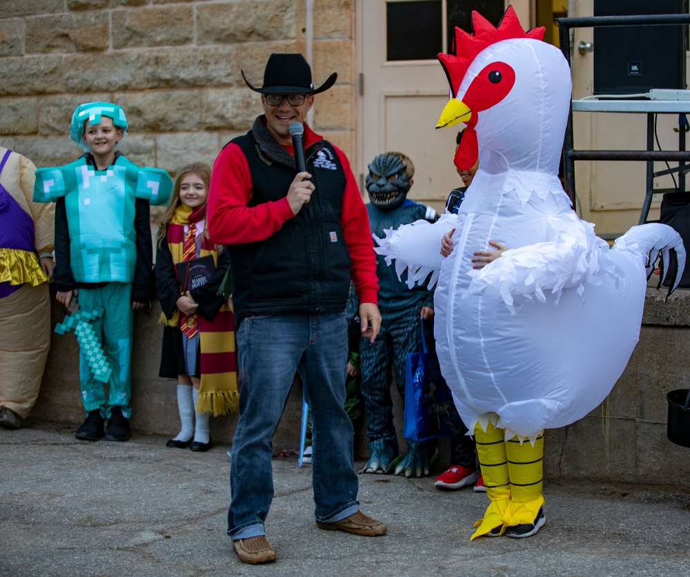 1st Infantry Division holds trunk-or-treat