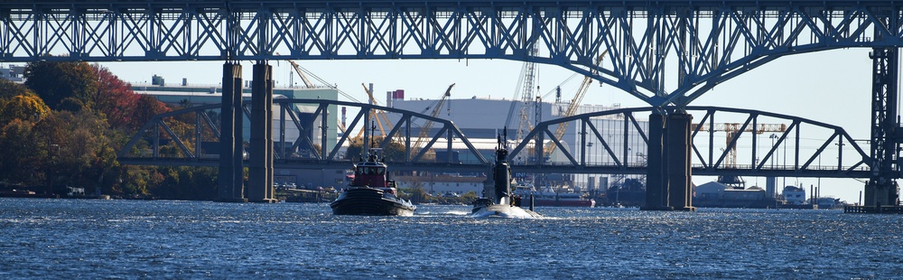 USS North Dakota retunrs to homeport