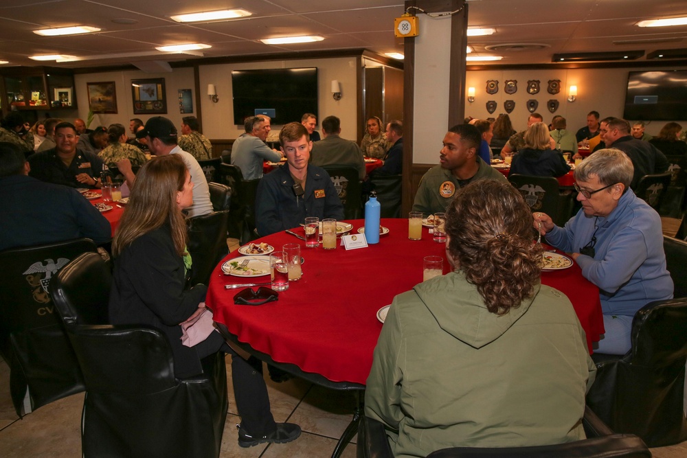 Abraham Lincoln welcomes distinguished visitors