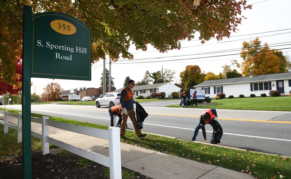 NAVSUP BSC | Adopt A Highway Cleanup