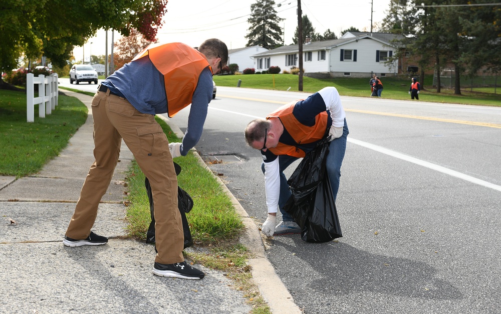 NAVSUP BSC | Adopt A Highway Cleanup