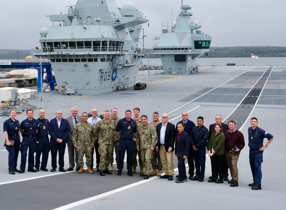 NAVSUP commander visits Navy's operational logistics support site in Europe's high north