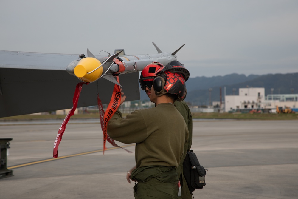 VMFA-312 Flies Armed to the Teeth