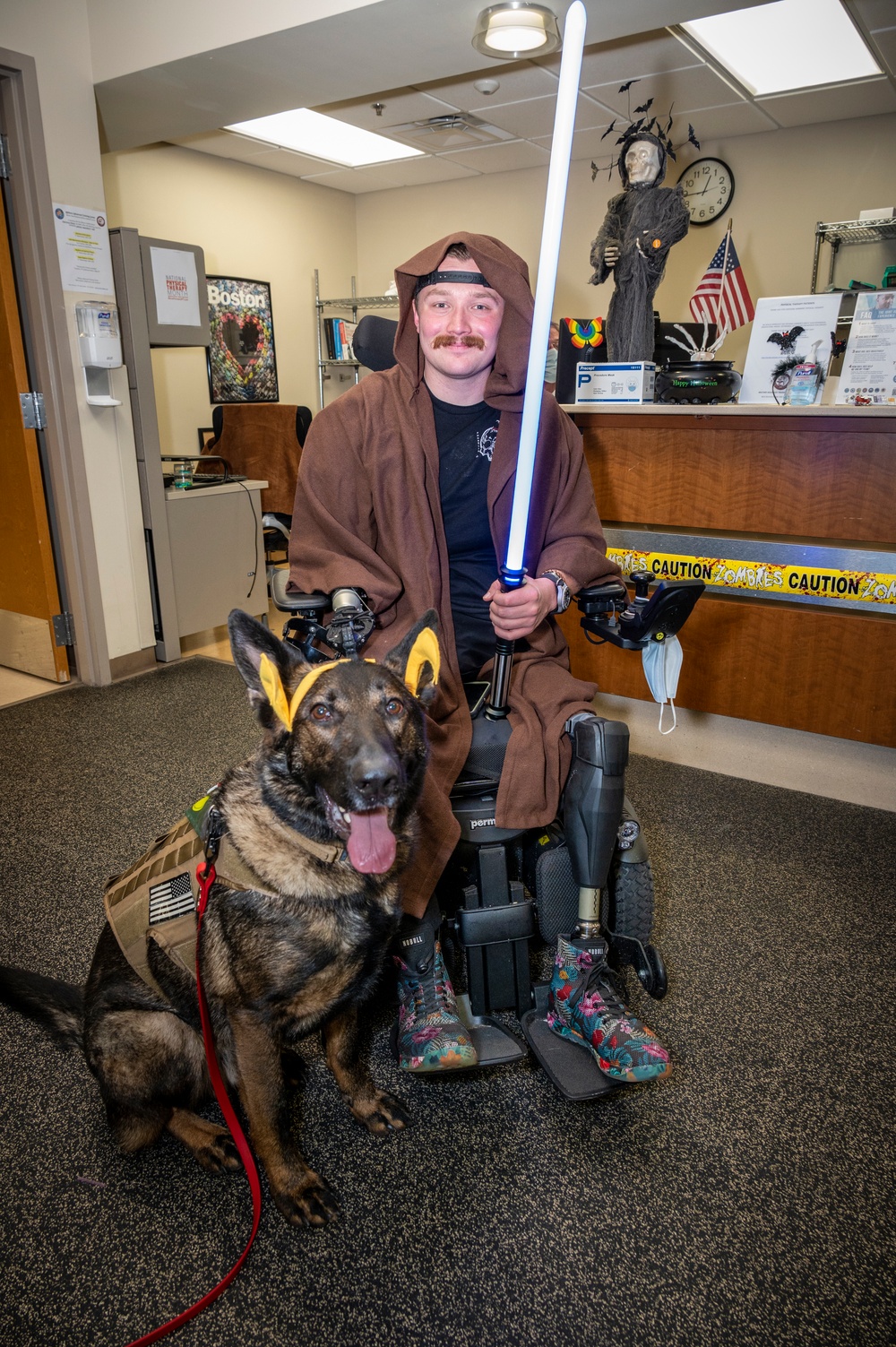 WRNMMC Facility Dogs Celebrate Halloween