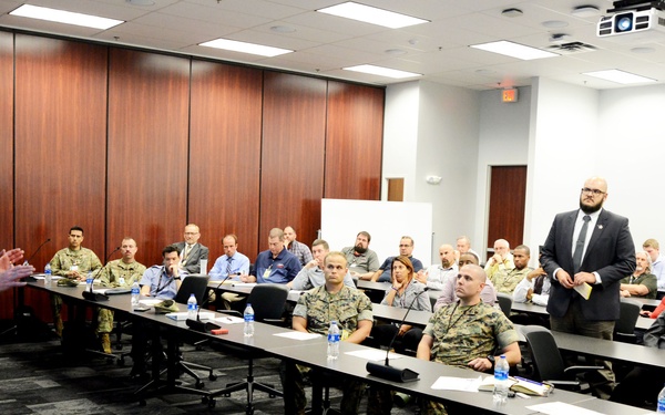 F-35 PEO visits Fort Worth