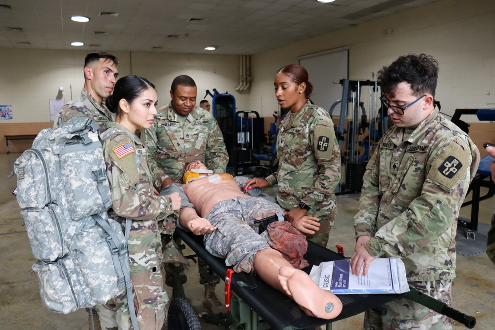 394th Field Hospital Soldiers Sharpen Their Skills