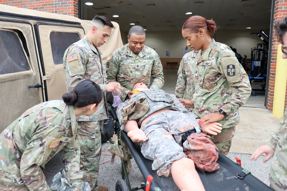 394th Field Hospital Soldiers Sharpen Their Skills