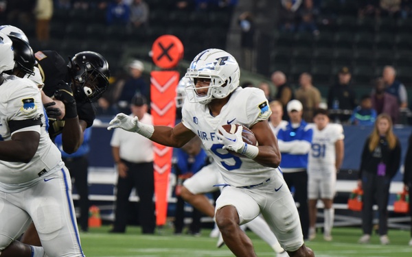 Air Force defeats Army West Point 13-7, wins Commander-in-Chief's Trophy