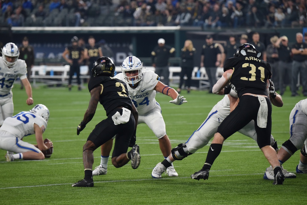 Air Force defeats Army West Point 13-7, wins Commander-in-Chief's Trophy