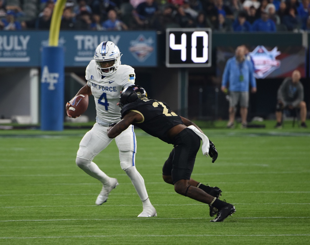 Air Force Football: The Falcons Bring Home the Commander-in-Chief's Trophy