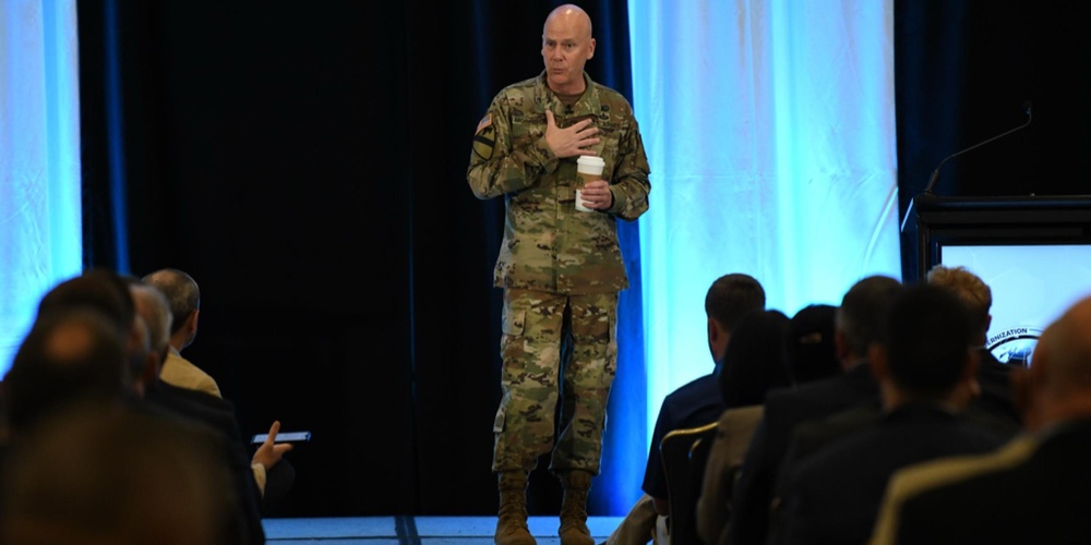 AFCEA Belvoir Industry Days kicks off with Army G-6, PEO EIS presentations