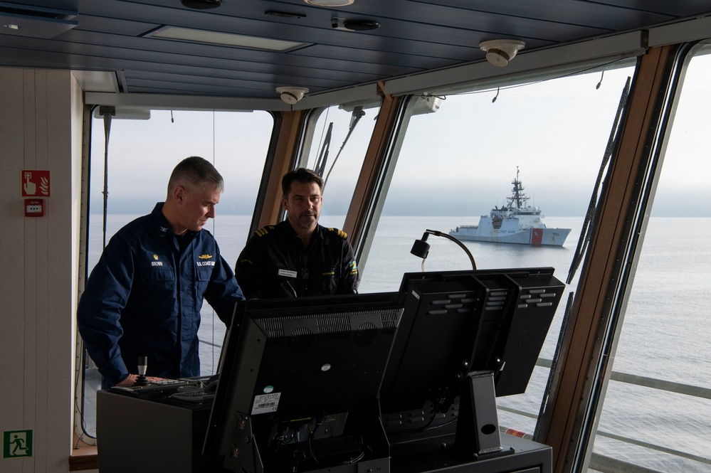 U.S. Coast Guard Cutter Hamilton conducts joint training with Swedish Coast Guard in the Baltic Sea