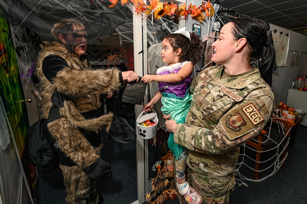 Comptrollers host Halloween fun