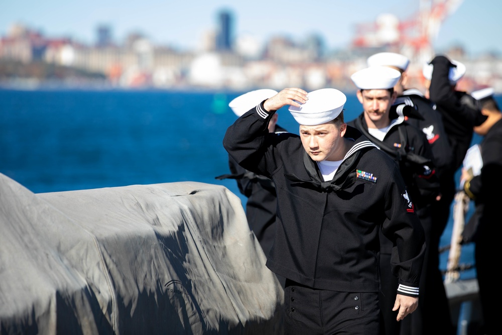 USS Ramage Conducts Sea and Anchor in Halifax