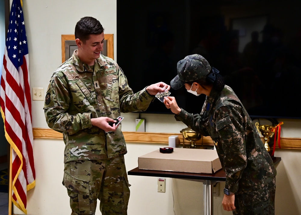 ROKAF, 8th LRS host combined immersion