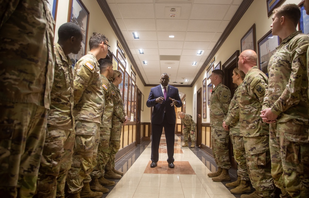 Secretary of Defense Lloyd Austin III visits Soldiers who deployed to Europe