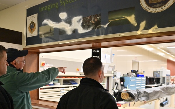 Columbia-class program manager visits Trident Refit Facility