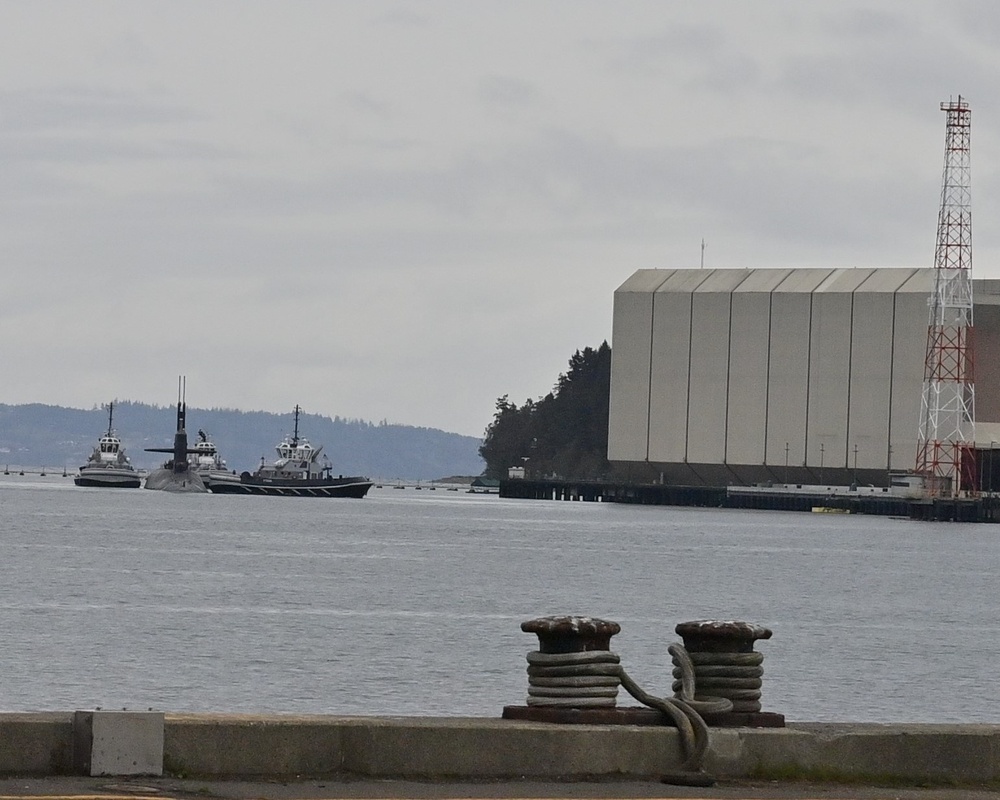 USS Maine moved by Tug Boats at Trident Refit Facility Bangor