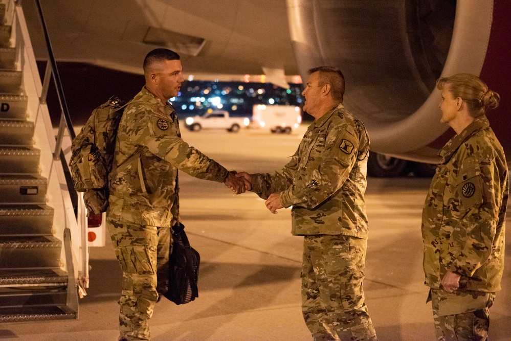 Soldiers return to America after a yearlong deployment overseas