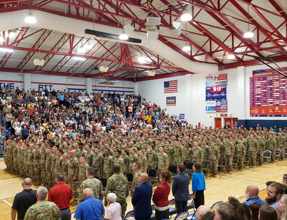 Ohio National Guard honors 1-134th Field Artillery Regiment during call to duty ceremony