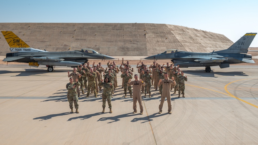 79th &quot;Tigers&quot; group photo