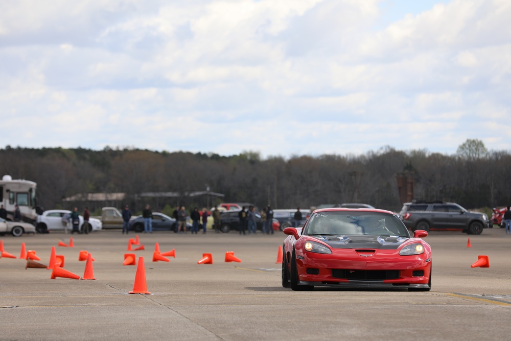 5th Special Forces Group (Airborne) Soldiers hosts Autocross Racing event
