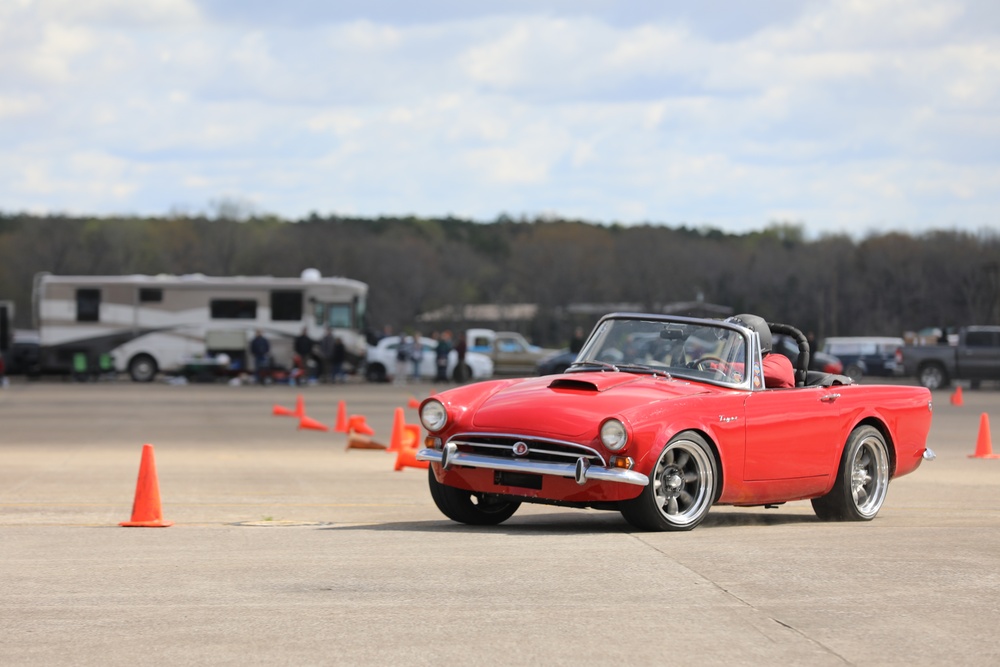 5th Special Forces Group (Airborne) Soldiers hosts Autocross Racing event