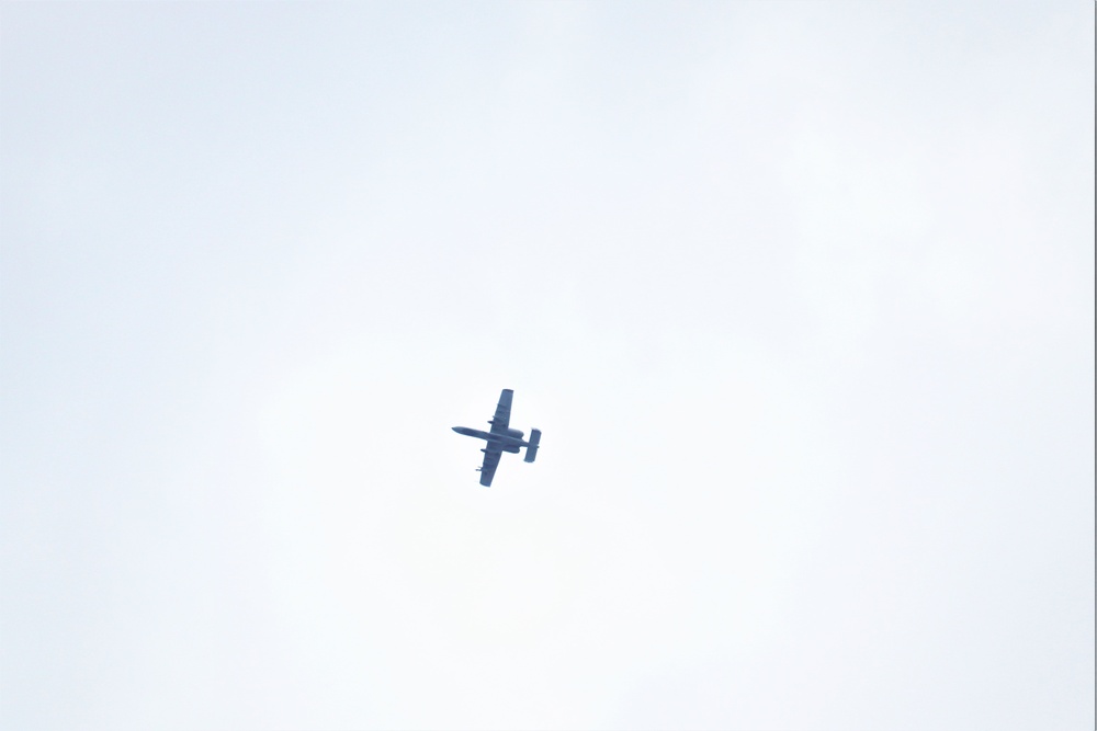 Air Force holds training with A-10 aircraft at Fort McCoy