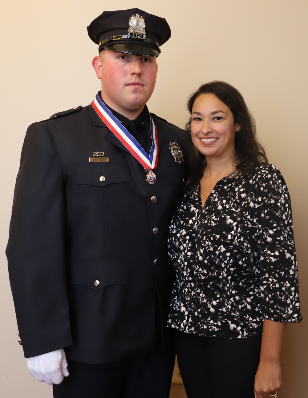 Worcester Police Officer and Massachusetts National Guard Soldier receives award for Bravery after saving two teens from drowning