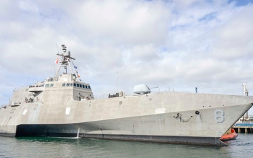 U.S. Navy Littoral Combat Ship USS Montgomery, USMC Arrive in Downtown San Diego