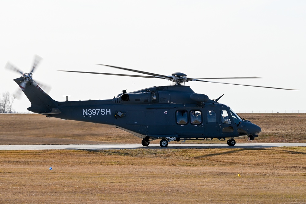 MH-139 Greywolf Landing