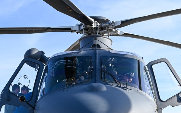 MH-139 Greywolf Landing