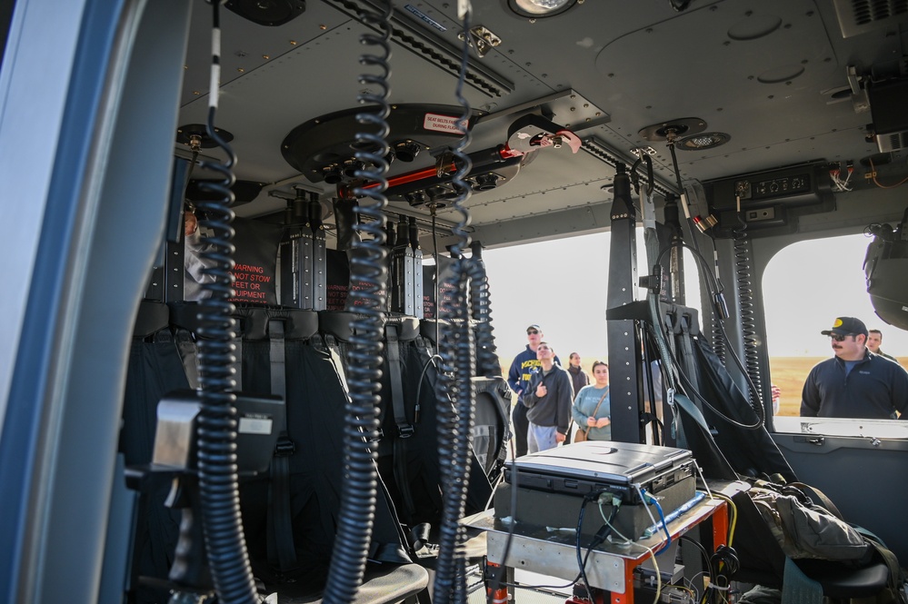 MH-139 Greywolf Landing