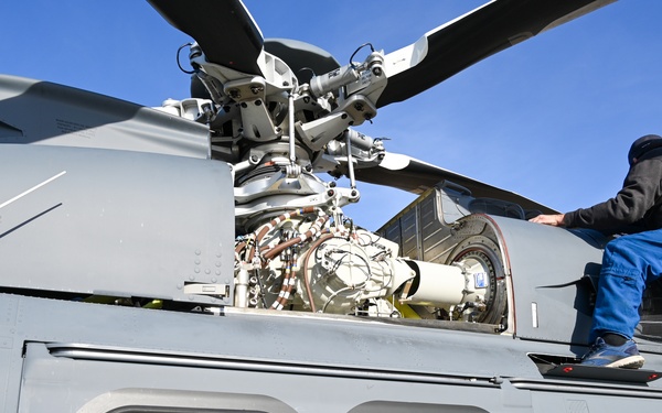 MH-139 Greywolf Landing