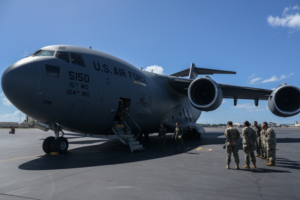 11th Air Force Commander visits 15th Wing