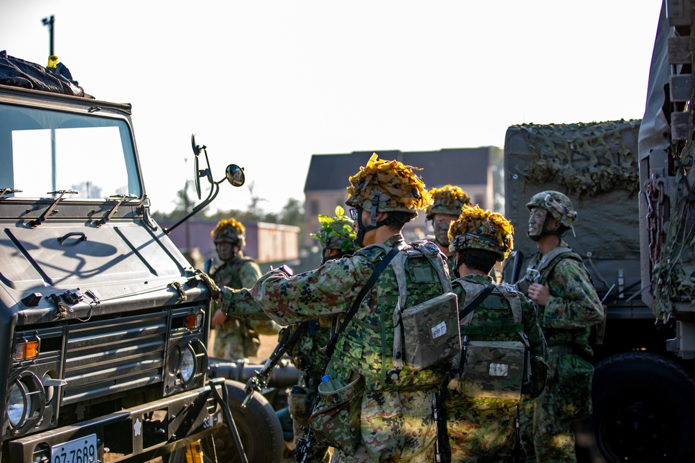 Paratroopers Control Hold of JRTC City