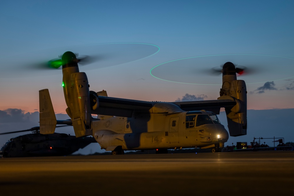 VMGR-152 Conducts Night ADGR