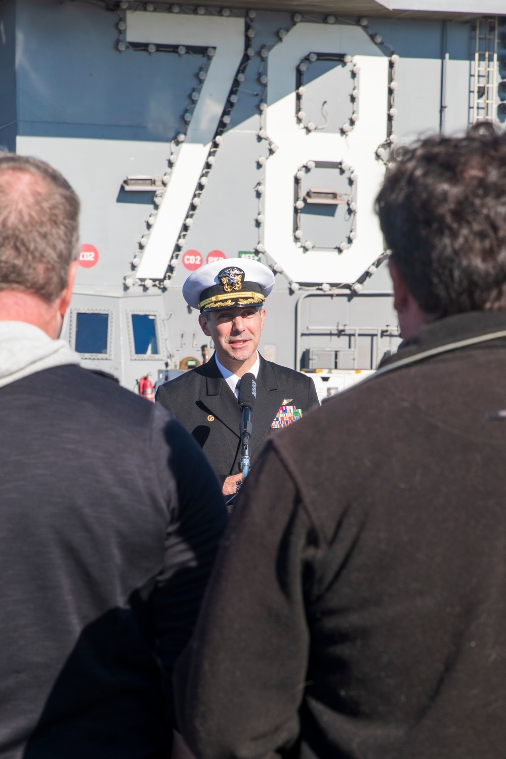 Media visit flight deck