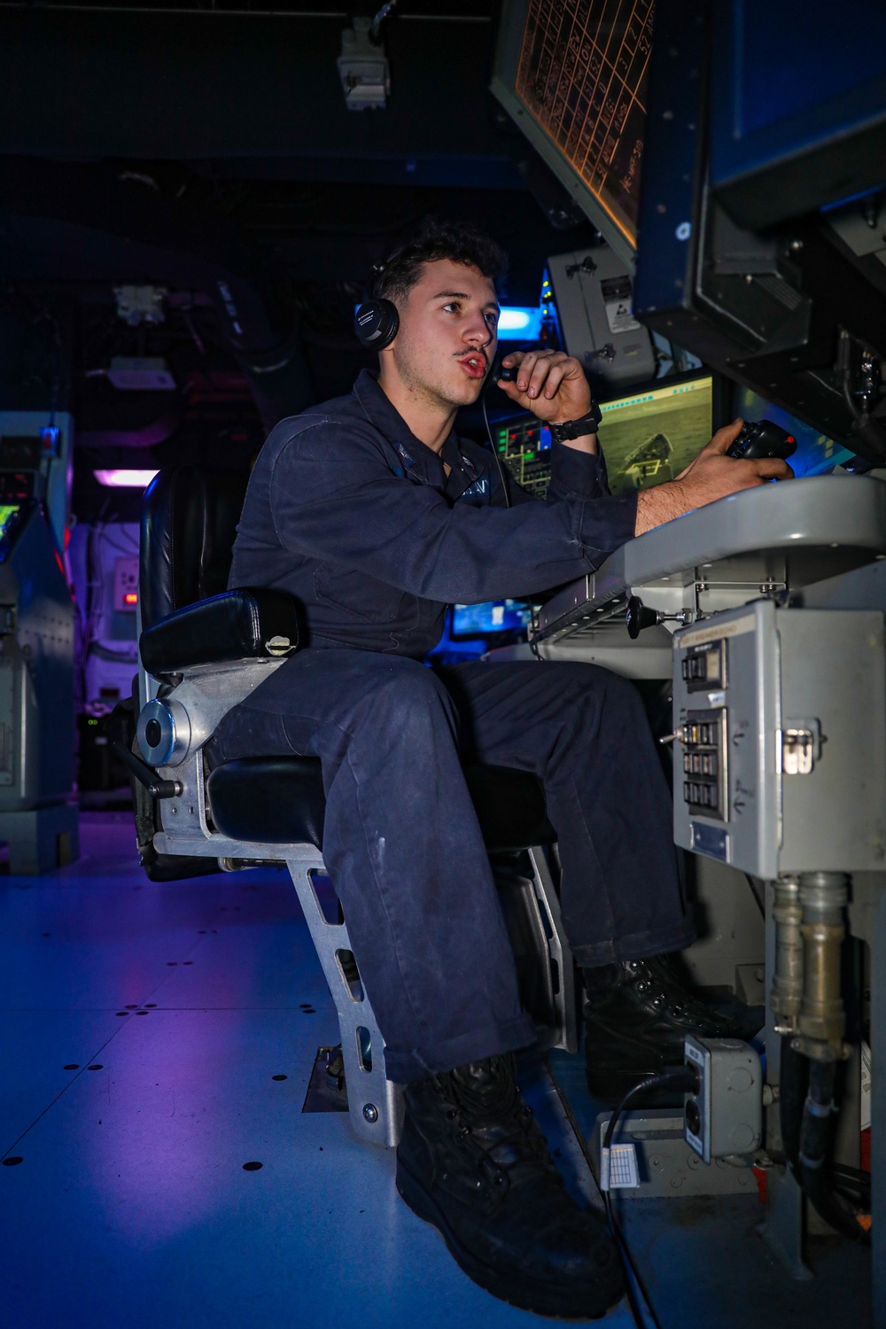 USS Chancellorsville Conducts Routine Operations