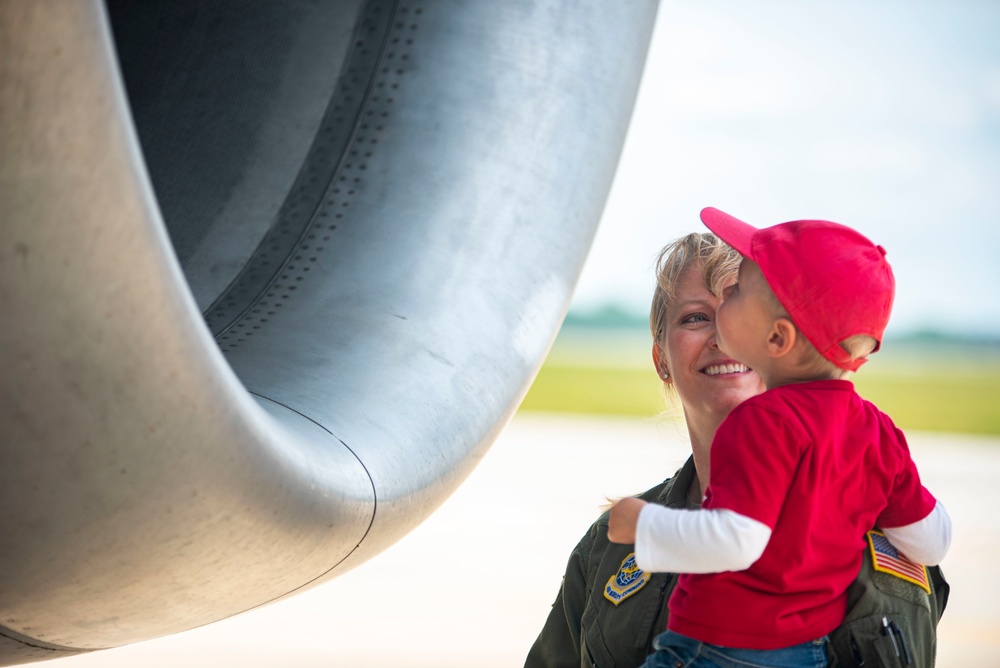 87th Air Base Wing Bids Farewell to Vice Commander