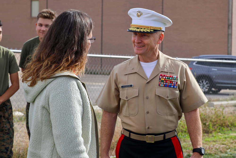 Western Recruiting Region Commanding General visits Recruiting Station Albuquerque