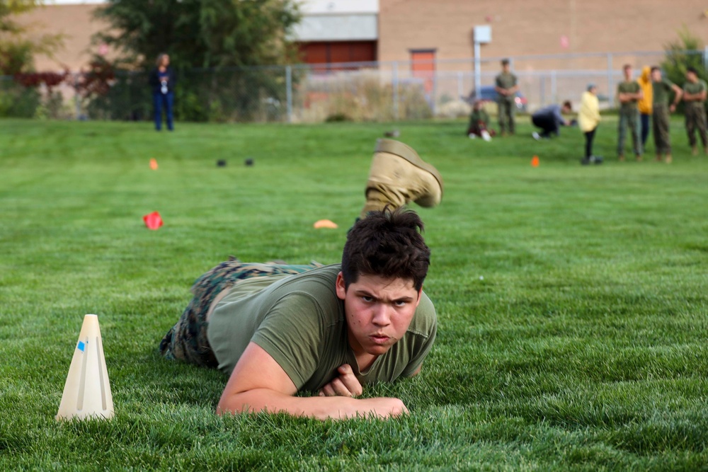 Western Recruiting Region Commanding General visits Recruiting Station Albuquerque