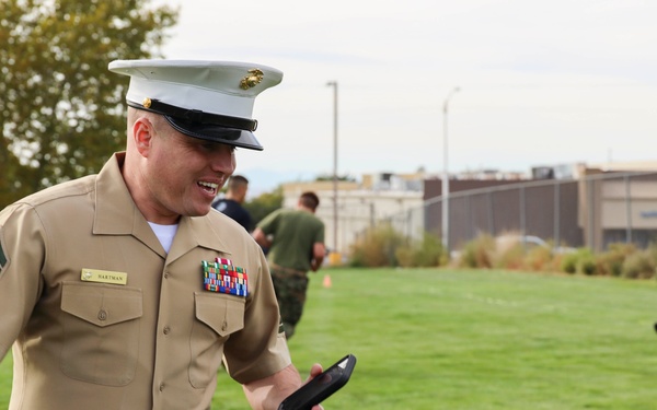 Western Recruiting Region Commanding General visits Recruiting Station Albuquerque