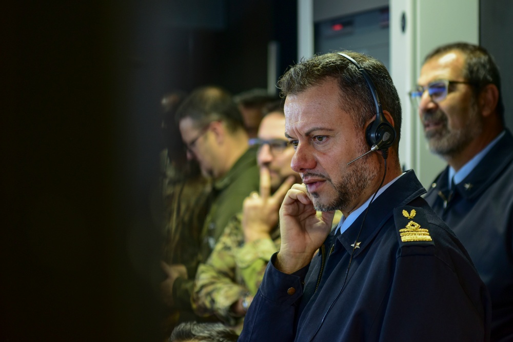 Padova Center leadership visits 31st FW airspace resources to further facilitate cohesion