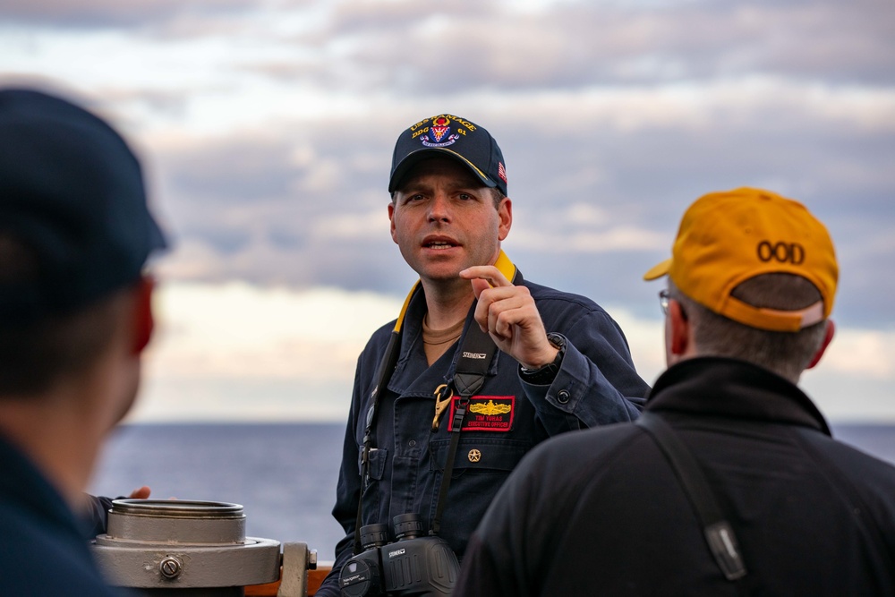 USS Ramage Conducts Replenishment-At-Sea