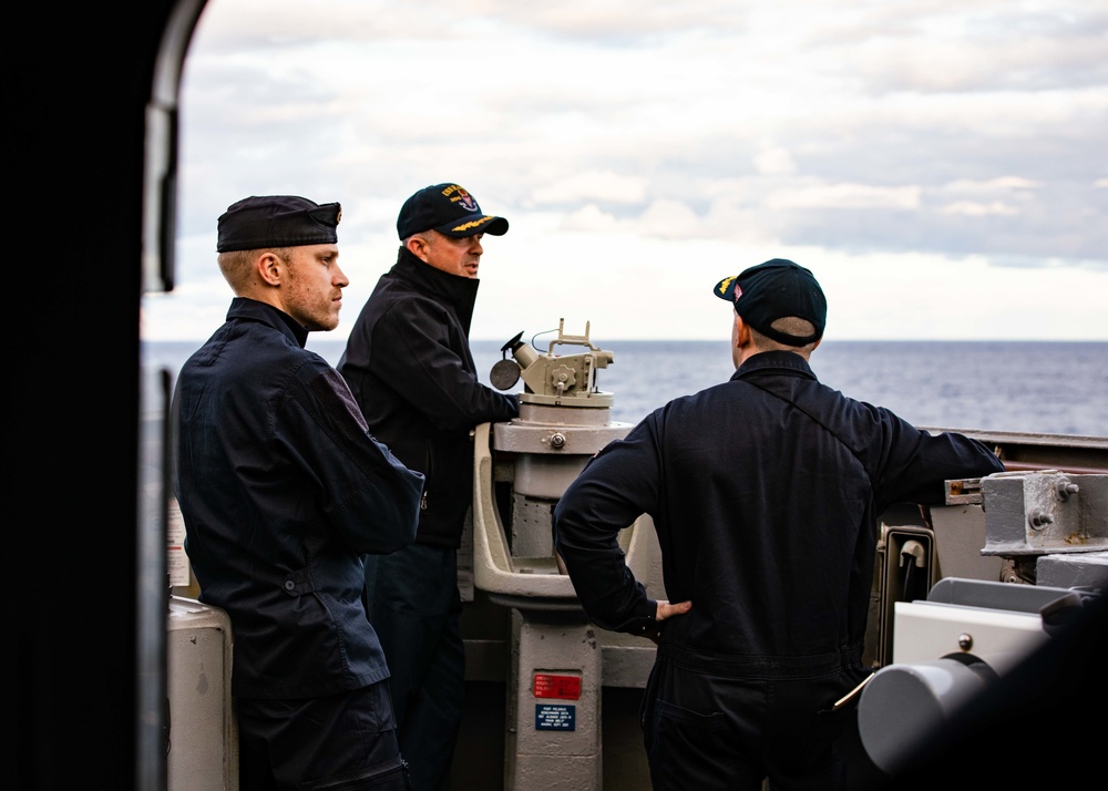 USS Ramage Conducts Replenishment-At-Sea