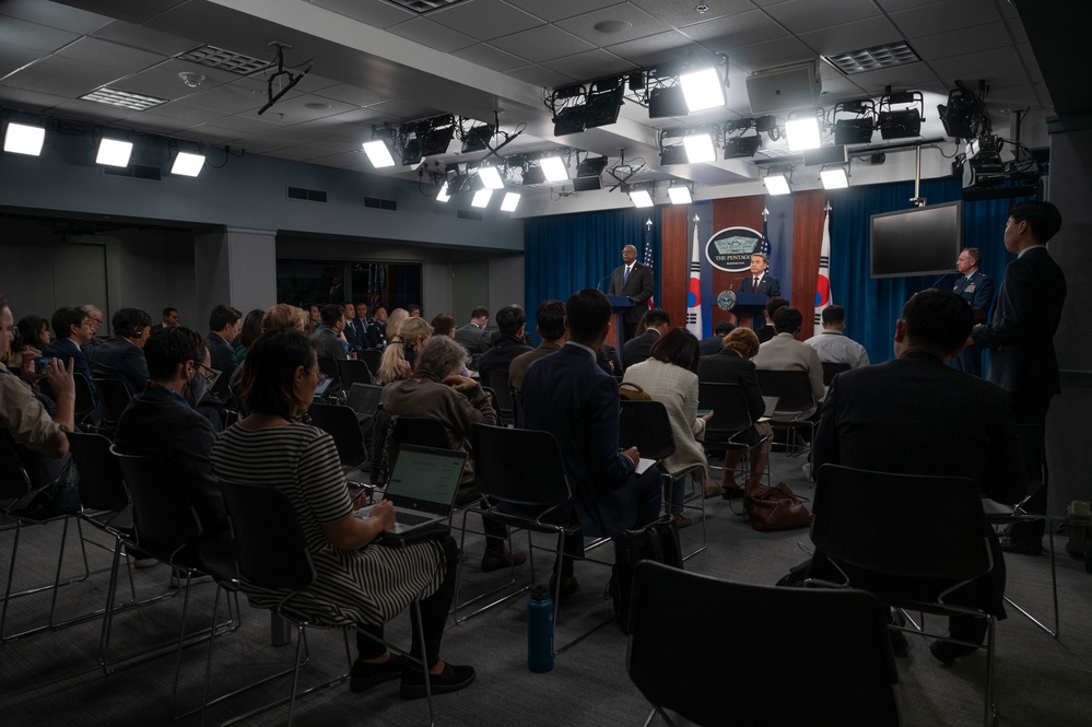 SECDEF and South Korean Minister of Defense Conduct Press Conference